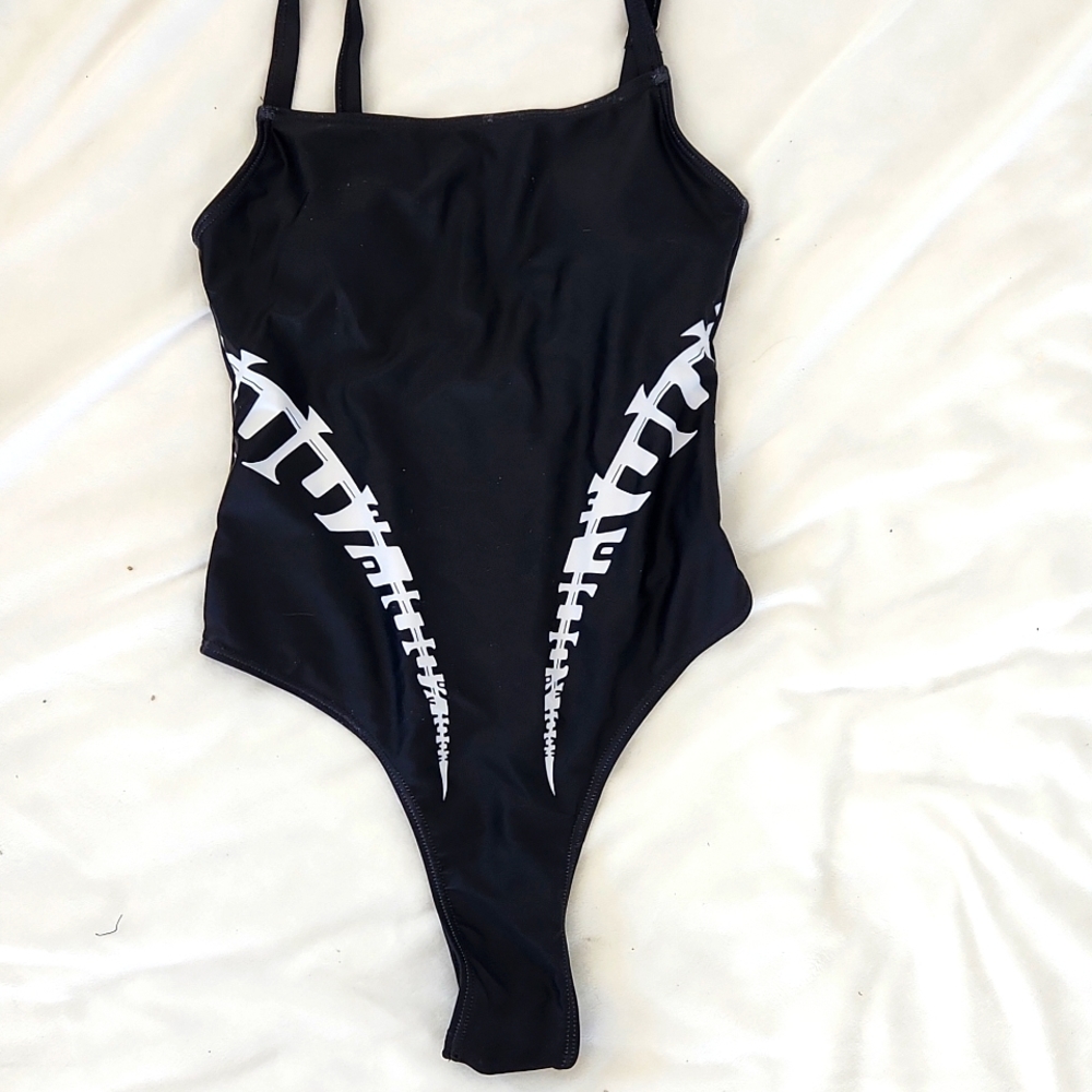 NWOT..High Leg One Piece Bathing siut